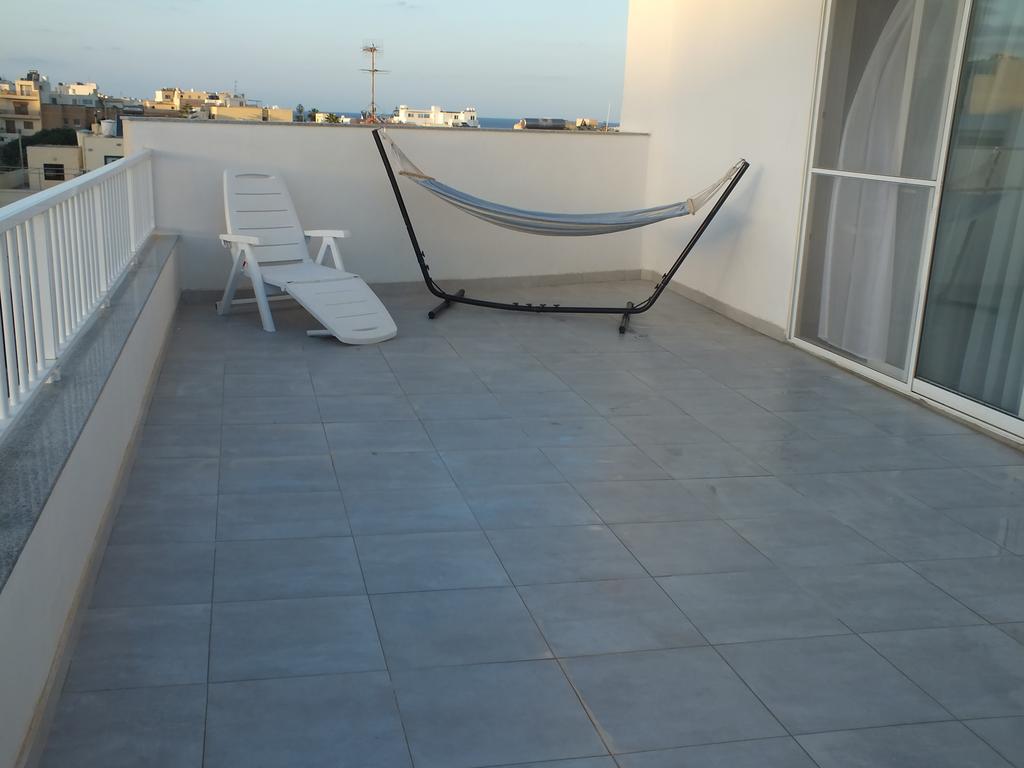 Penthouse Next To The Beach Marsaskala Eksteriør billede